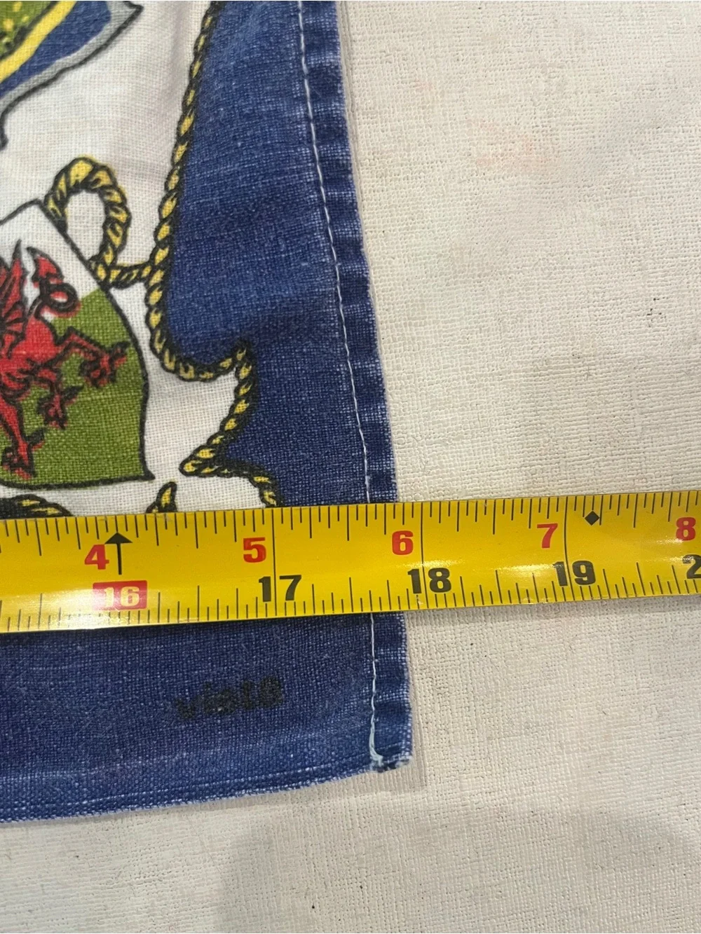 Vintage 1977 Queen's Silver Jubilee Commemorative Tea Towel. Collectible!